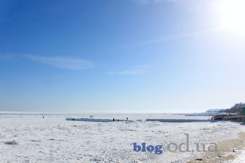 Зимовий пляж в Одесі